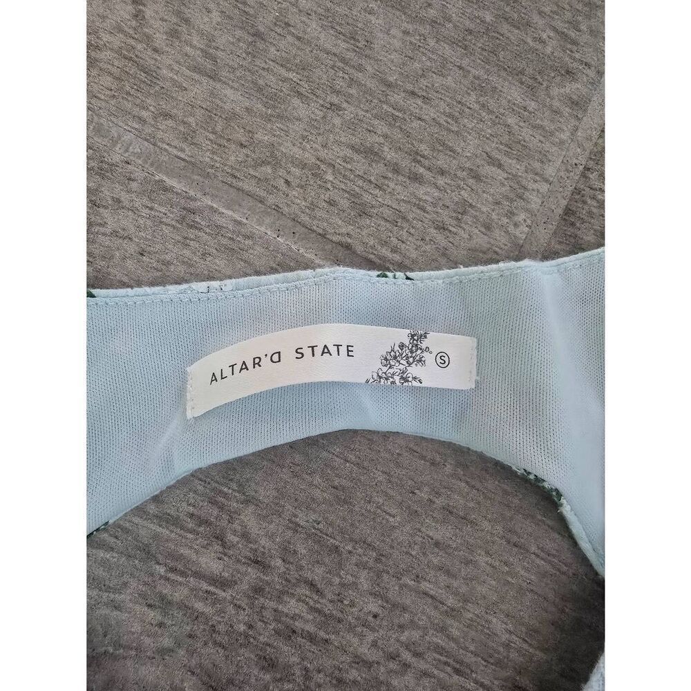Women's Altar'd State Crop Top Floral Blue Size Small - Picture 4 of 7